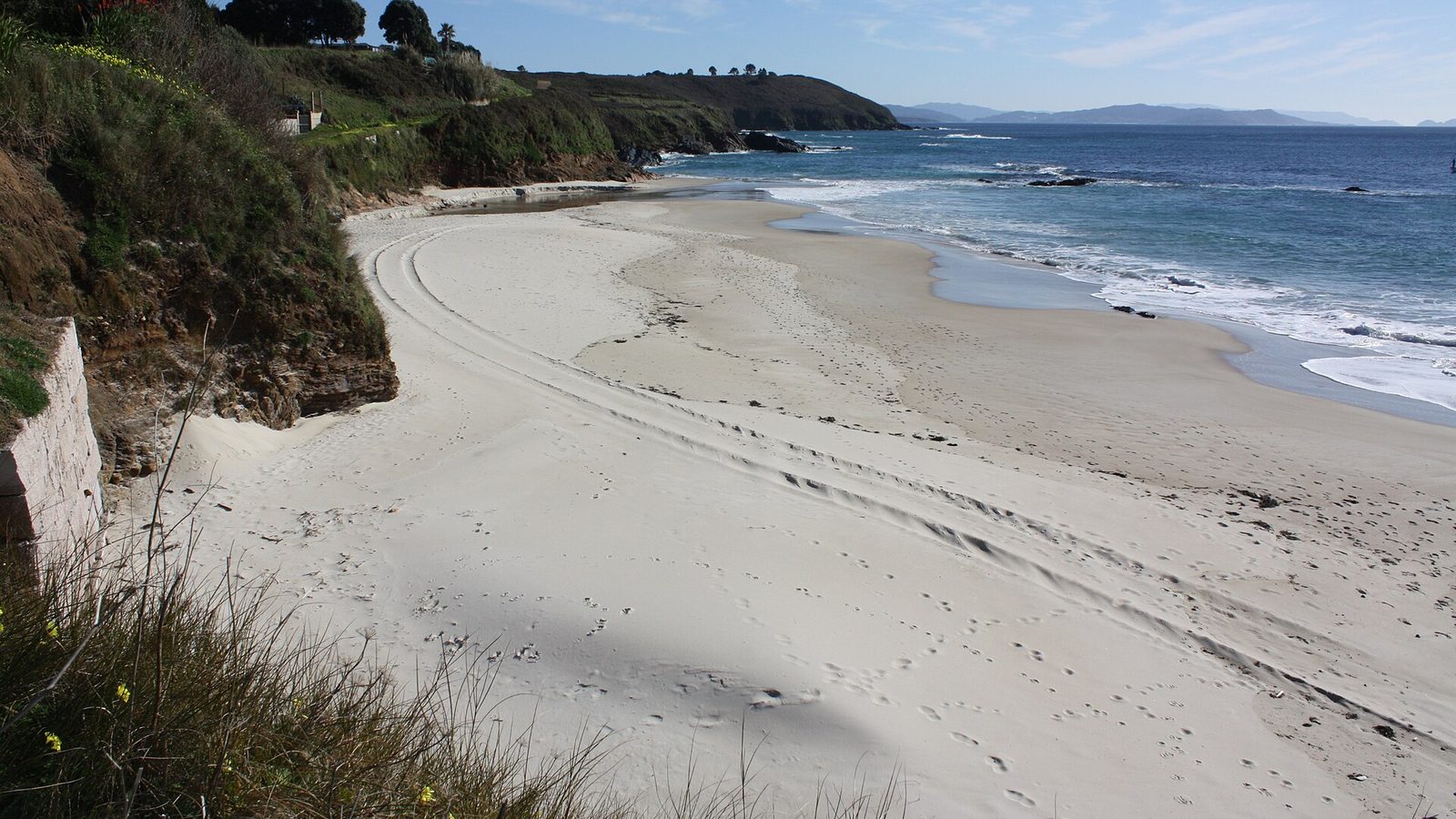 Playa de Pragueira Sanxenxo: tu cala secreta en Rías Baixas