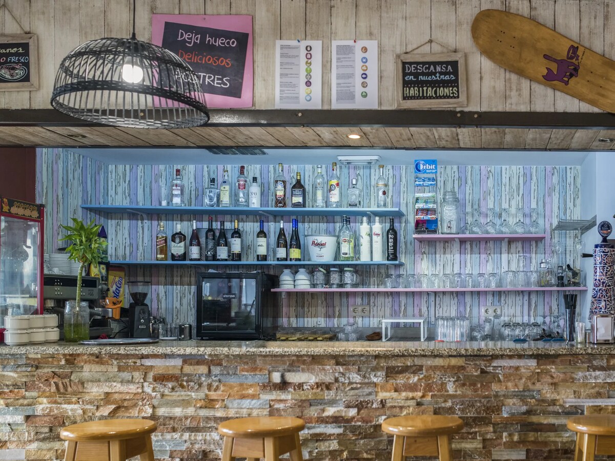 Hostal Dukes